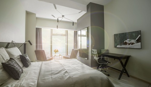 City Studio, 1 Queen Bed, City View, Tower