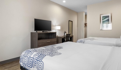 Standard Room, 2 Queen Beds, Non Smoking, Refrigerator & Microwave