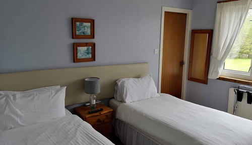 Double or Twin Room (Eshcol Double or twin)