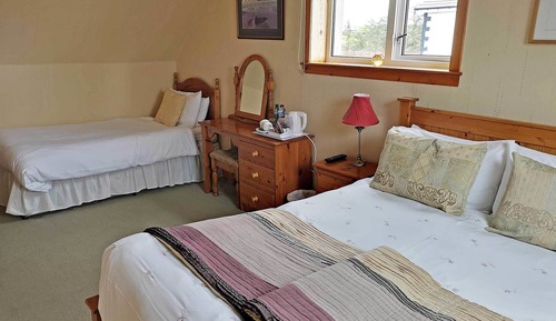 Double Room (Loch Roag Family)