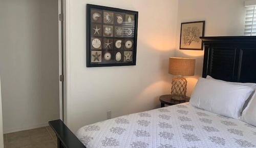 Traditional Double Room, Private Bathroom, Harbor View (Starfish Room)