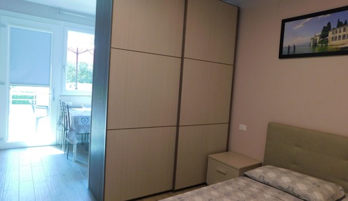 Economy Studio