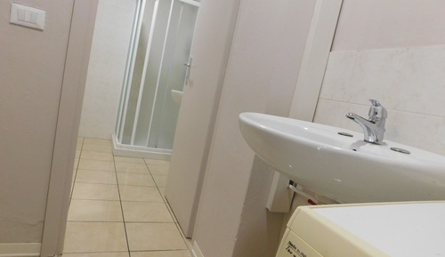 Apartment, 2 Bedrooms, Bathtub