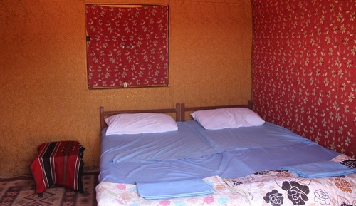 Basic Tent, 1 Queen Bed, Valley View