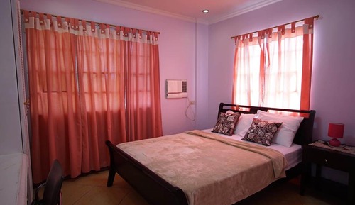House, 5 Bedrooms