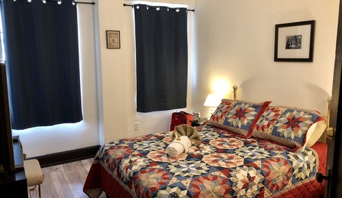 Bonnie & Clyde Room