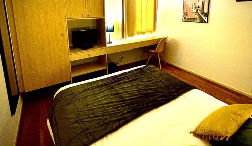 Comfort Room, Garden View