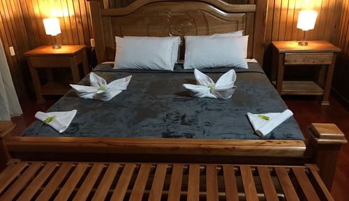 Deluxe Double Room, 1 King Bed, Non Smoking, Lagoon View