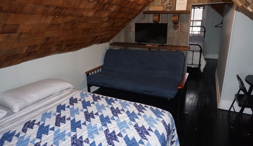 Suite, Multiple Beds