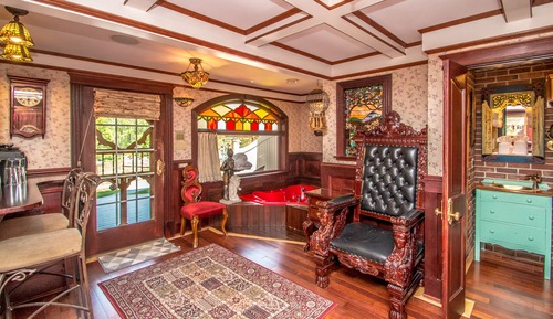 Deluxe Suite (Victorian Spa )