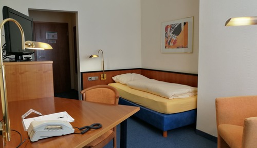 Economy Single Room