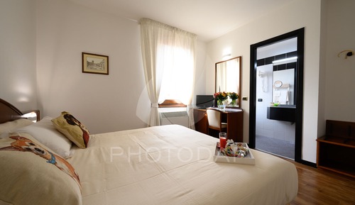 Standard Double Room, 1 Queen Bed