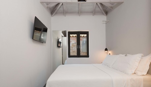 Deluxe Townhome, 1 Queen Bed with Sofa bed, Non Smoking (One (1))