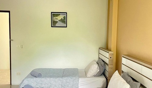 Superior Twin Room with City View