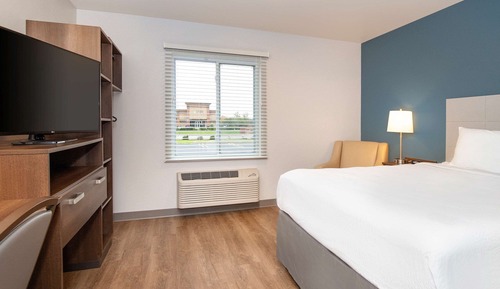 Standard Room, 1 Queen Bed, Non Smoking