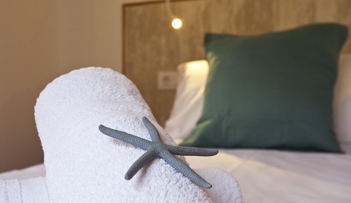 Comfort Double Room, Bathtub