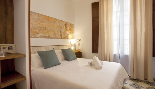 Economy Single Room, 1 Double Bed, Non Smoking, Ensuite