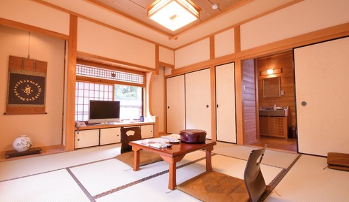 Japanese Style Deluxe Room, Private Bathroom, Non-Smoking