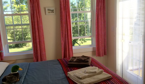 Mallard Cottage - Pet Friendly (Breakfast Not Included)