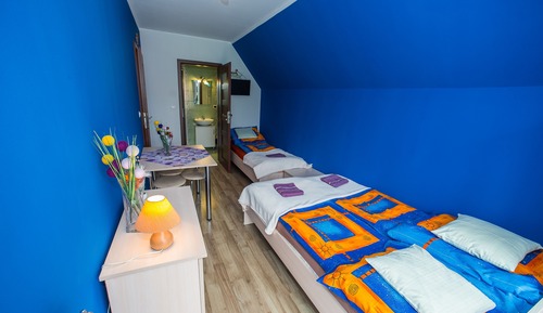 Triple Room (3)