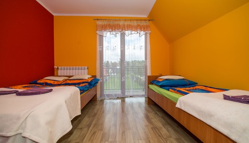 Triple Room (2)