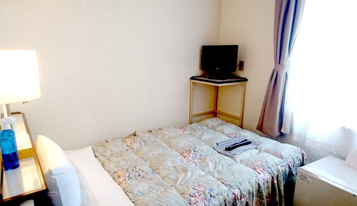 Single Room B ,Smoking