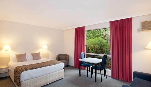 Queen Room