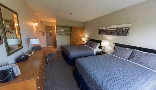 Quadruple Room, 2 Queen Beds