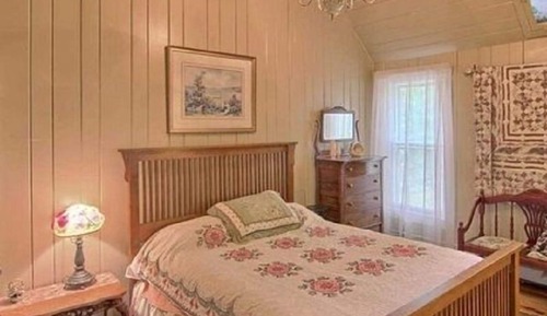 Classic Room