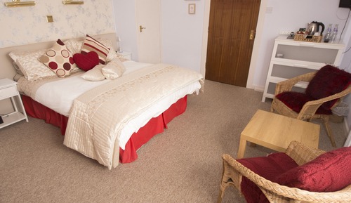 Double Room (1)