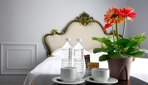 Suite, 3 Bedrooms