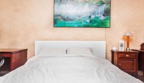Premium Double Room, 1 Queen Bed, Shared Bathroom