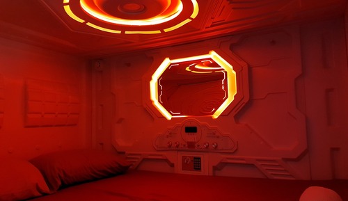 Capsule Pod