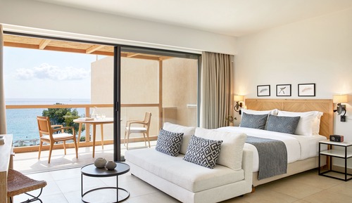 Deluxe Double Room (Grace Rooms & Suites)