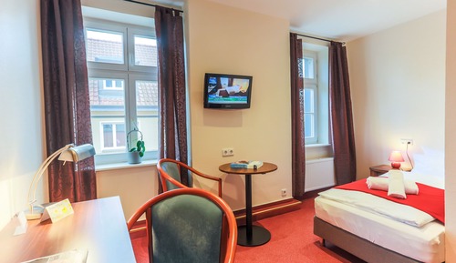 Standard Single Room
