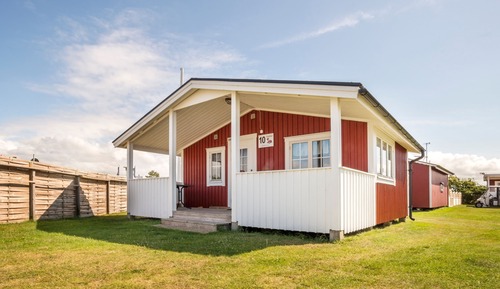 Cabin (Björkängsstuga)