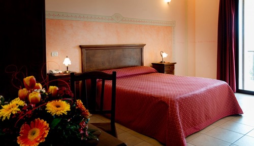 Double or Twin Room, Garden View