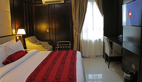 Presidential Room