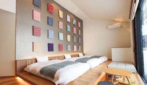 Premium Triple Room, 3 Twin Beds, Private Bathroom, Annex Building