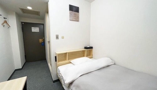 Single Room, Non Smoking (Newly renovated)