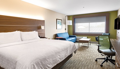 Suite, 1 King Bed, Accessible (Communications, Mobility)