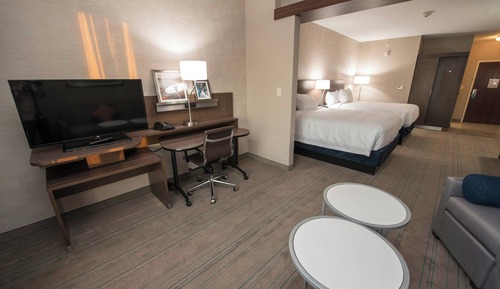 Suite, Multiple Beds