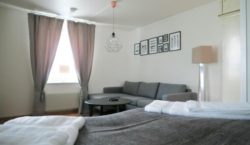Standard Studio, 1 Queen Bed