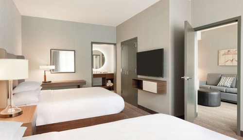 Suite, 2 Queen Beds, Accessible, Bathtub