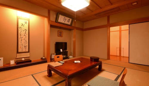 Standard Japanese Style Room with Shared Bathroom