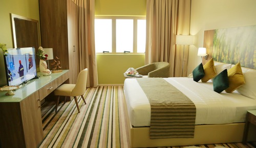 Deluxe Room, 1 King Bed