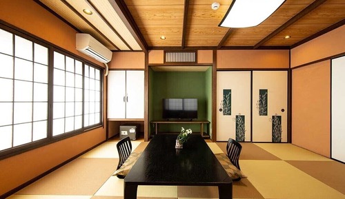 Japanese Room (4 people, Sink, WC, Non Smoking)