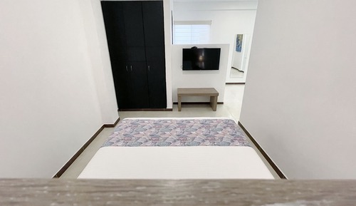 Deluxe Suite, 1 Queen Bed