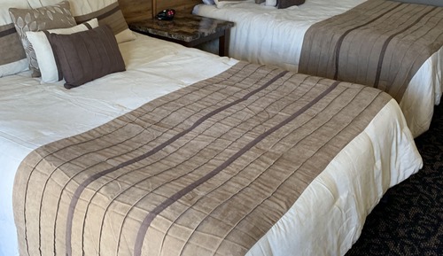 Standard Room, 2 Queen Beds, Smoking