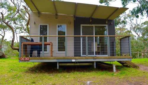 Family Three Bedroom Cabin with Bathroom